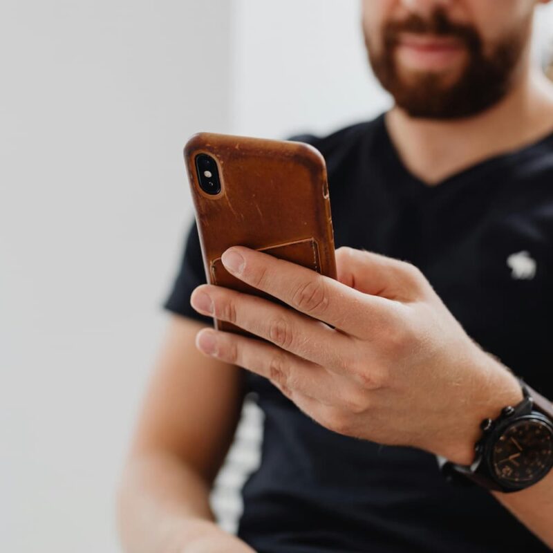 Paper vs Digital: Environmental Benefits of Virtual Gaming Platforms